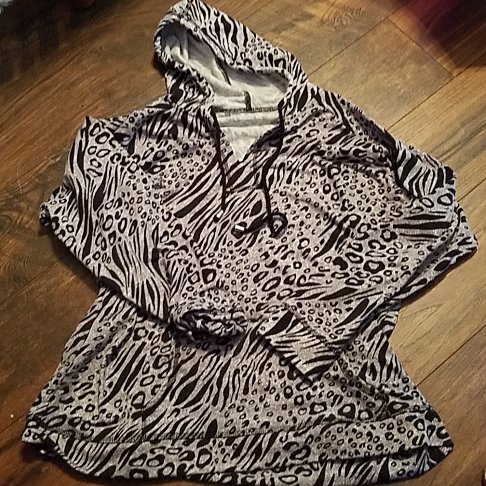 Leopard sweatshirt